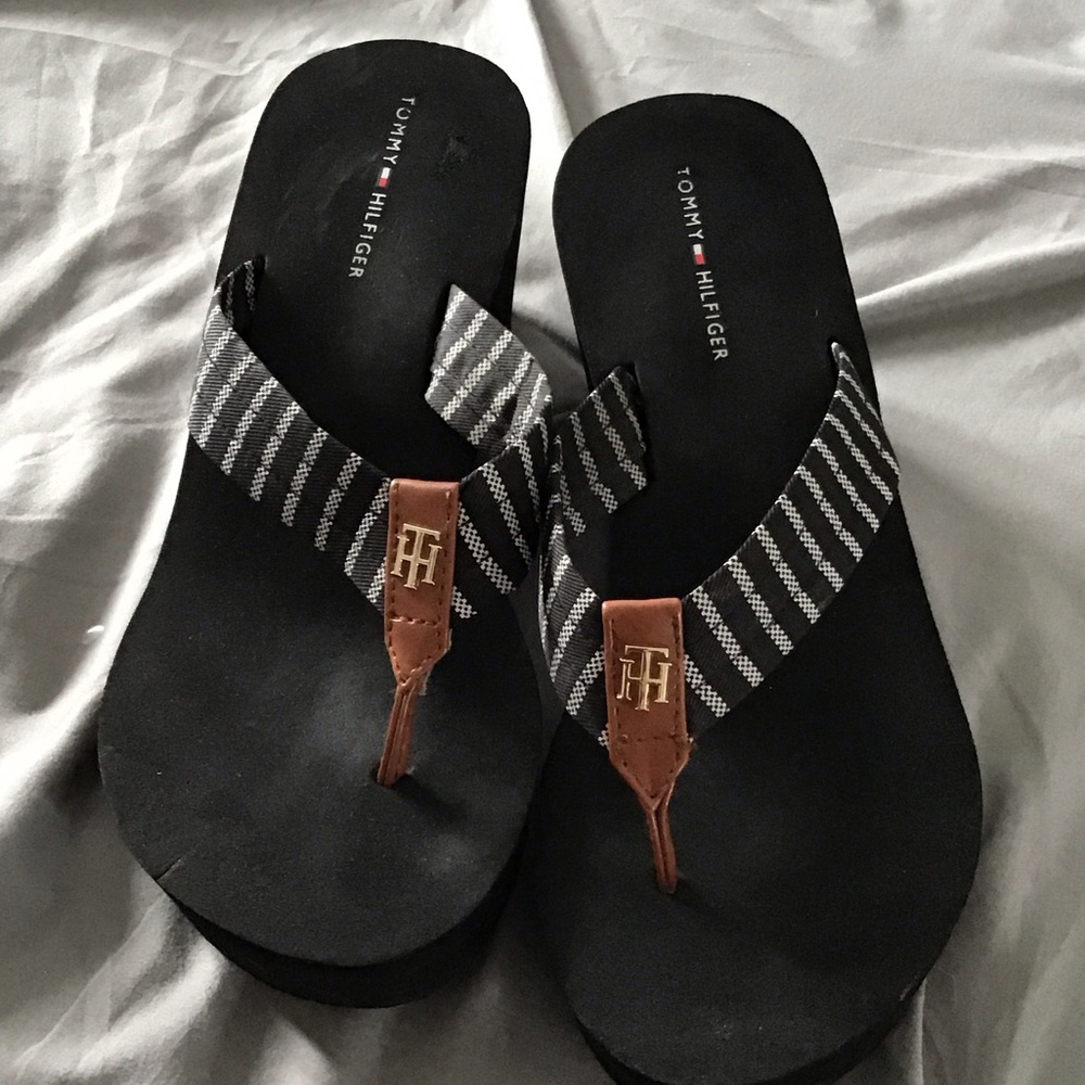 Tommy Hilfiger Striped Black and Tan Sandals